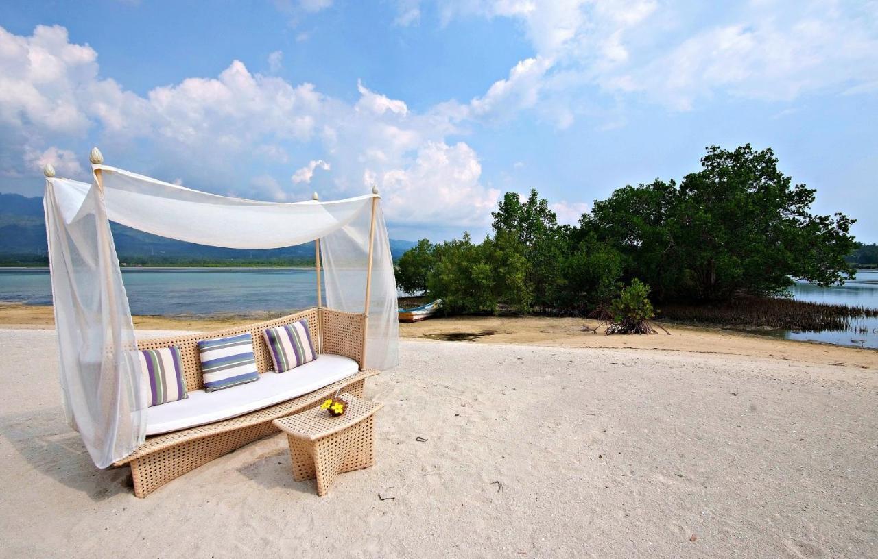 Badian Island Wellness Resort Buitenkant foto